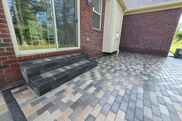 Back Patio Steps With Black Pavers