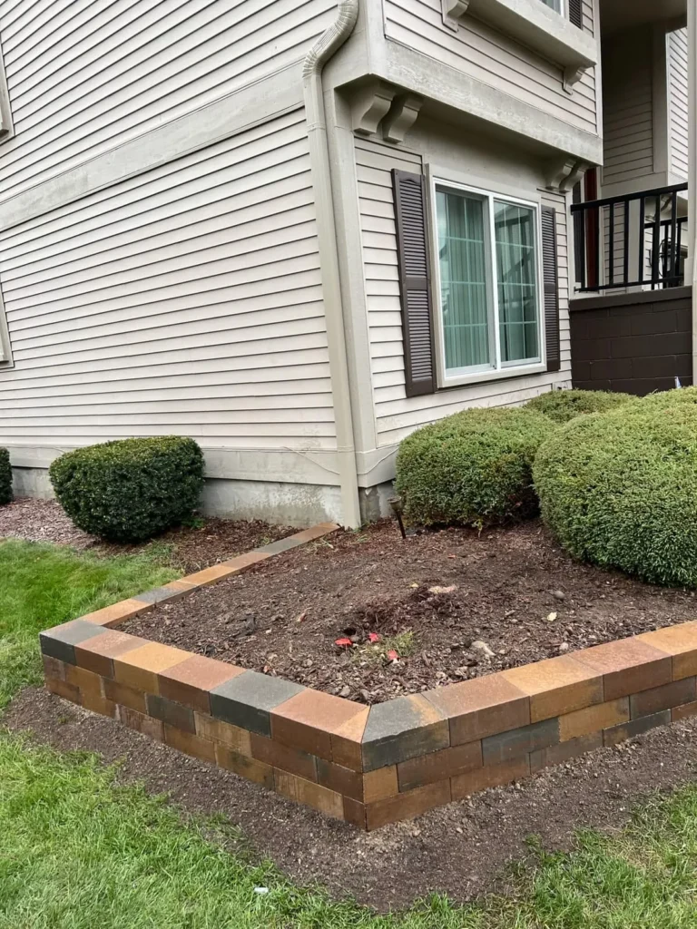 Paver planter border, completed by It's The Brick Guys in Metro Detroit